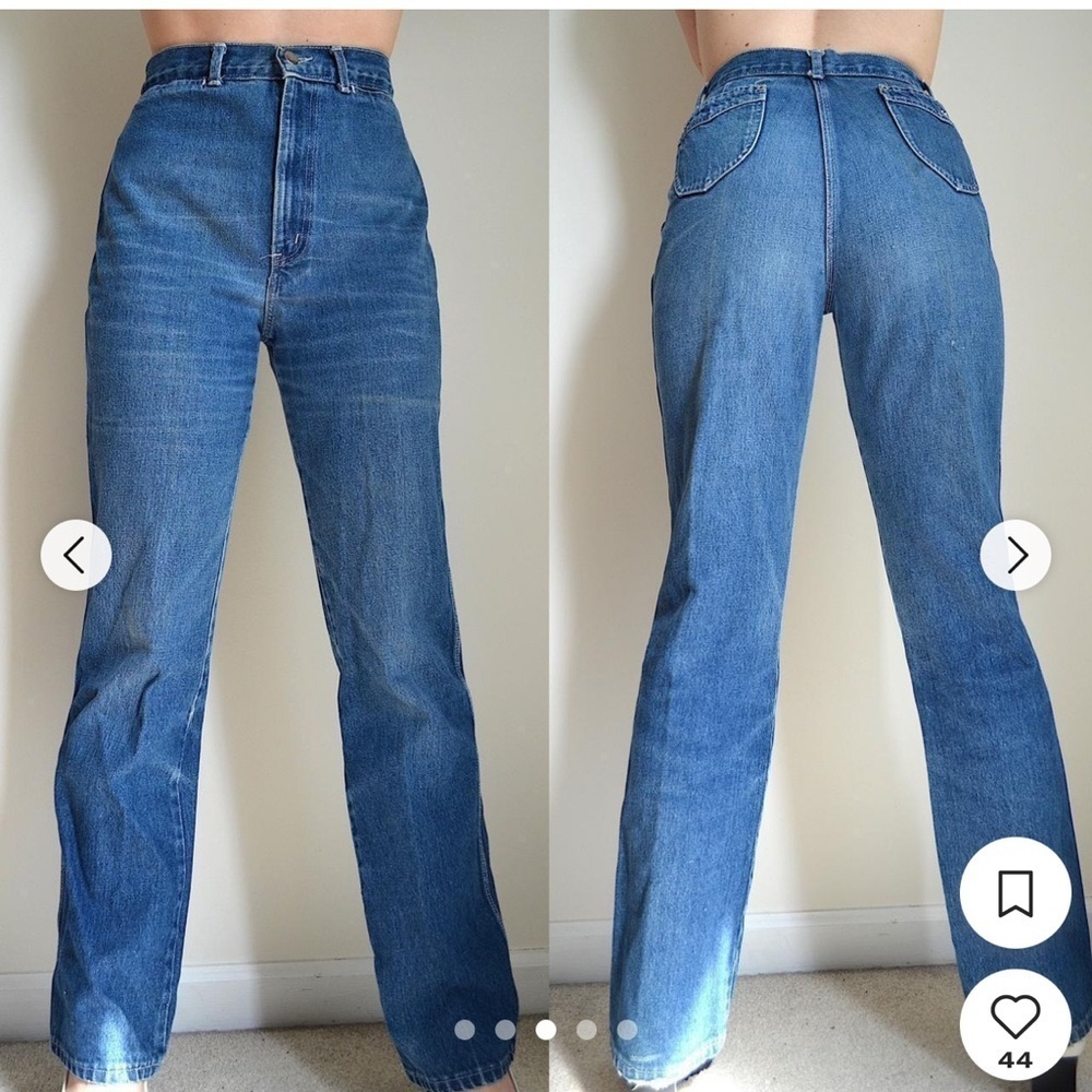 Chic Vintage Classic Blue High-Waisted Jeans